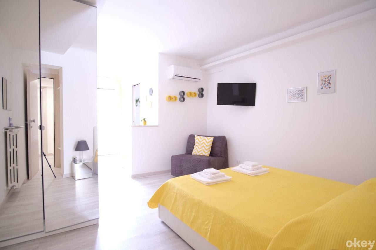 Charme & Chic Studios - Bari Centro Εξωτερικό φωτογραφία
