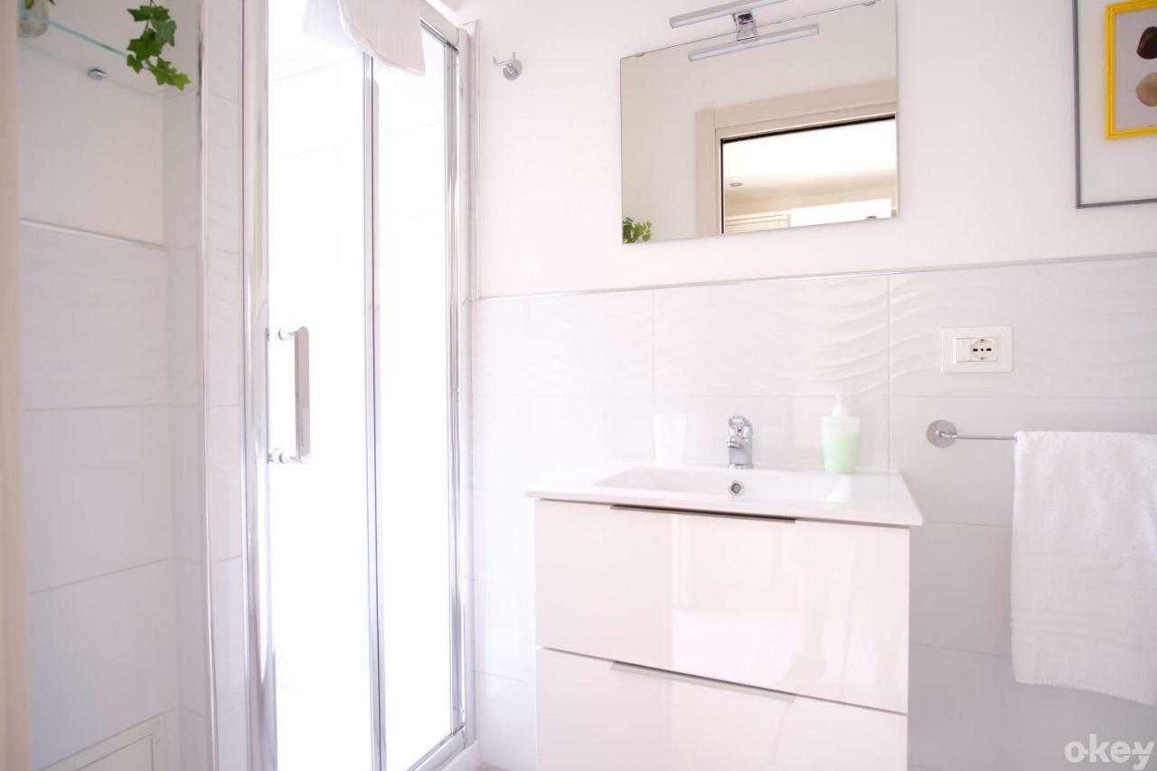 Charme & Chic Studios - Bari Centro Εξωτερικό φωτογραφία